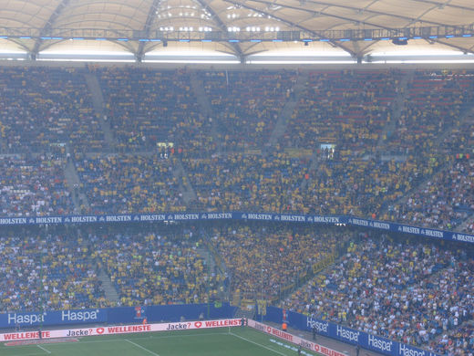 Gsteblock von Borussia Dortmund in Hamburg