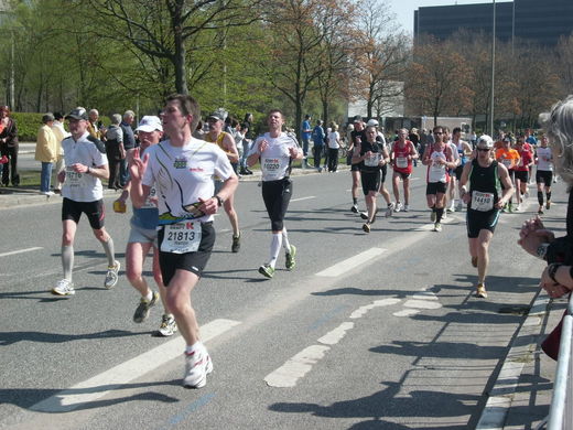 Marathon Hamburg 2010: Lufergruppe City Nord Startnummer 21813