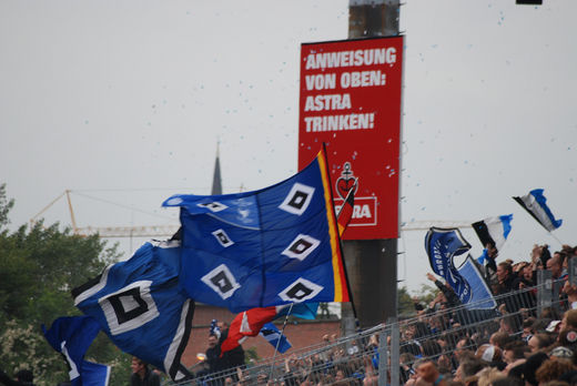 Die HSV-Fans in ihrem Gsteblock