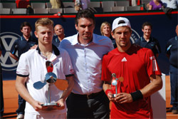 Turnierdirektor Michael Stich mit Rothenbaum-Gewinner 2010 Andrey Golubev und Finalist Jrgen Melzer