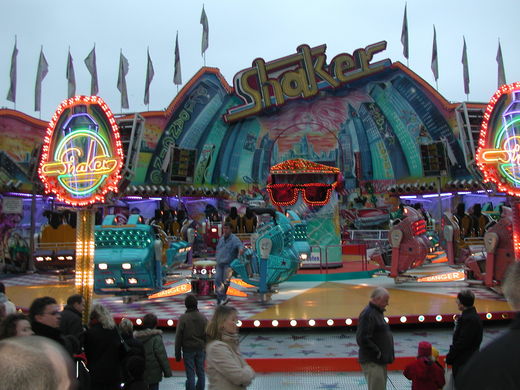 Shaker auf dem Hamburger Dom