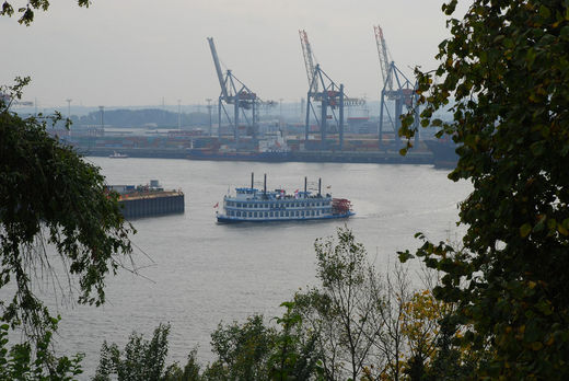 Hafenrundfahrt mit Mississippi Dampfer