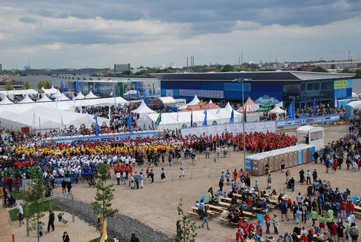 Start des HSH Nordbank Run am Hamburg Cruise Center