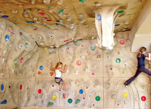 Kletterwand im Meridian Spa Eppendorf