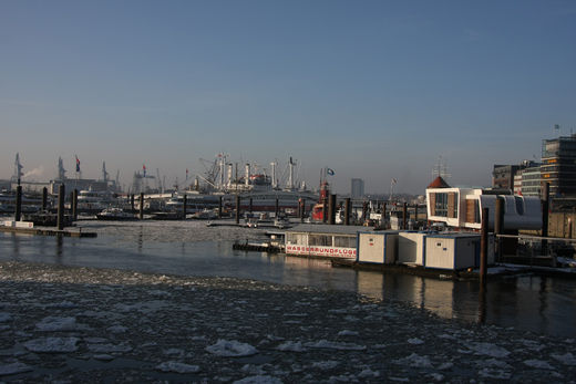 Hamburger Hafen Winter 2009