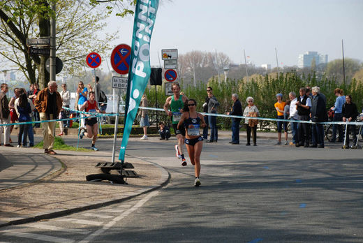 Rosangela R Pareira Faria beim Marathon Hamburg 2008