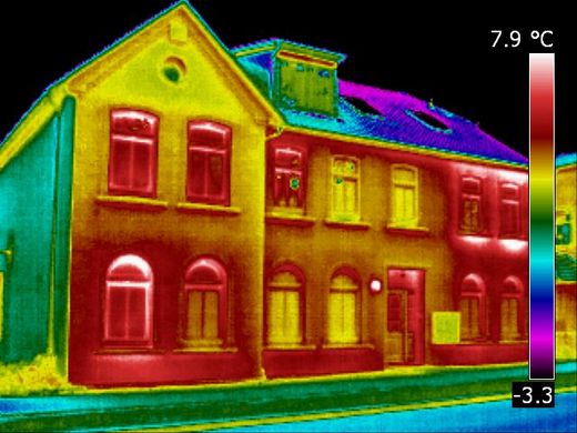 Thermografie eines Mehrfamilienhauses