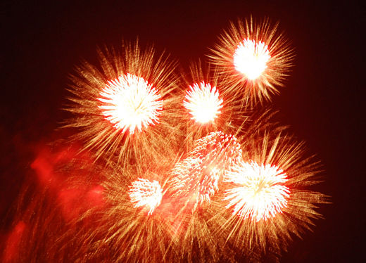 Schnes Kirschbltenfeuerwerk 2009