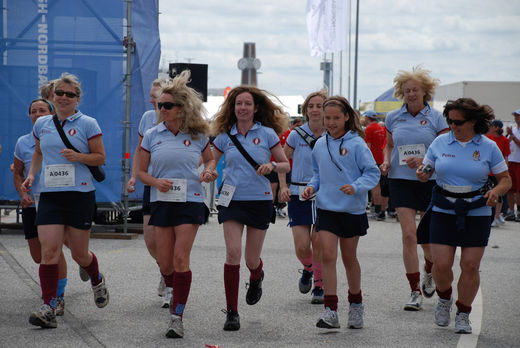 Hockeyspielerinnen vom UHC beim HSH Nordbank Run 2009