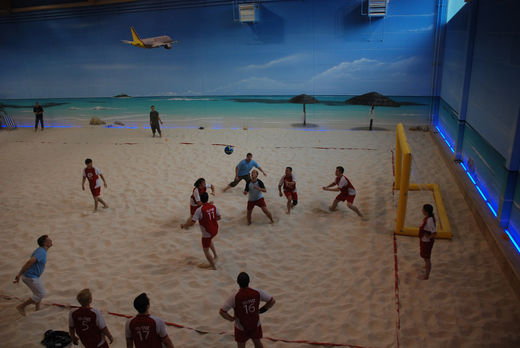 Travanto-Angriff beim Beach Soccer Turnier 2008