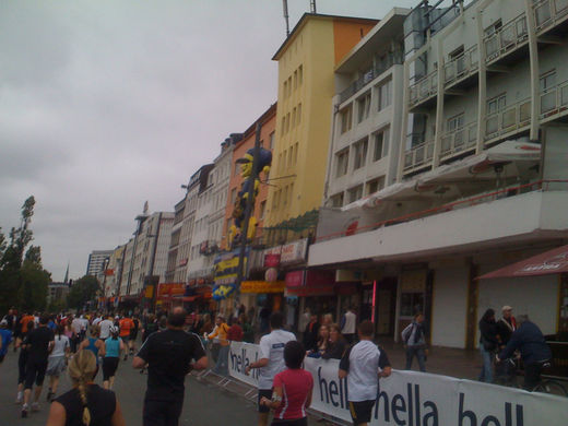 Halbmarathon Kilometer 5 Reeperbahn