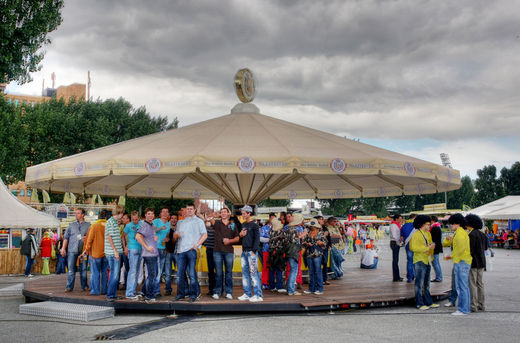 Bierschirm auf dem Schlagermove