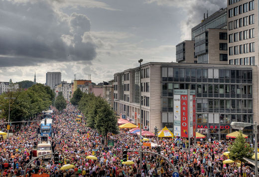 Trucks des Schlagermove 2009 auf der Reeperbahn