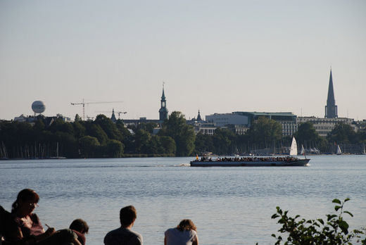 Sptsommerstimmung an der Alster