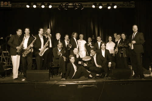 SOL NACIENTE SALSA BIG BAND