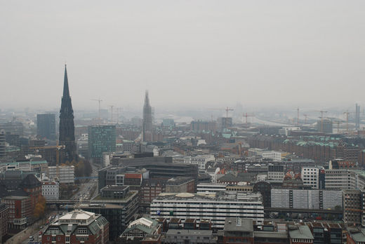 Nikolaikirche und Speicherstadt