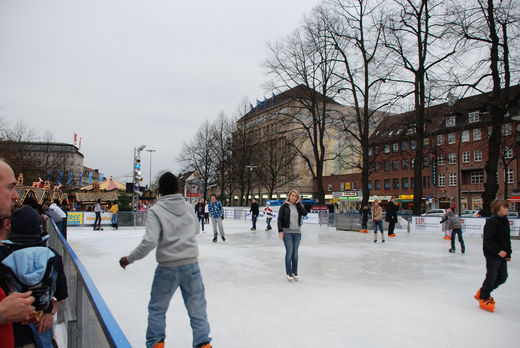 Schlittschuhläufer in Wandsbek