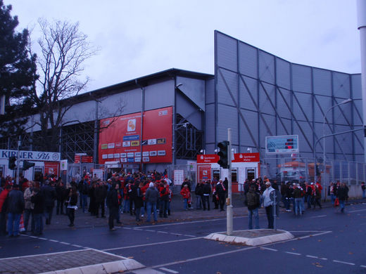 Bruchwegstadion Aussenansicht