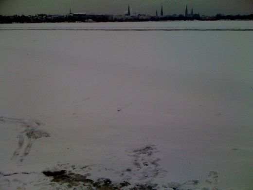 Fuspuren auf der Alster