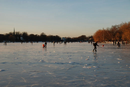 Alstereis an der oberen Aussenalster