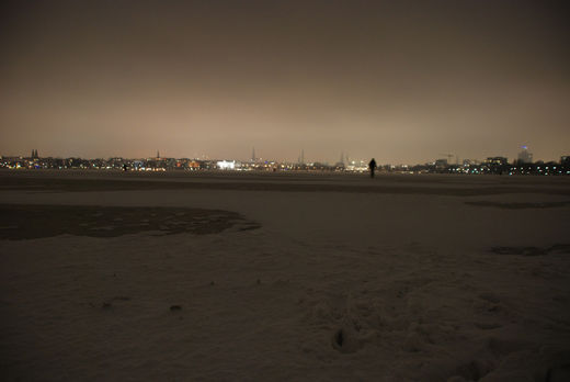 Gefrorene Aussenalster am Abend