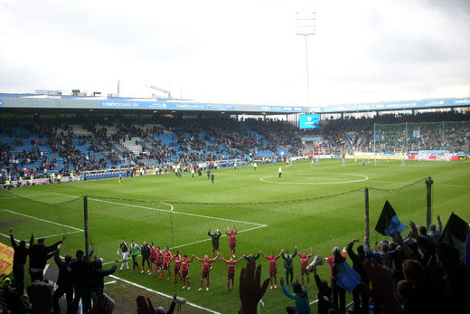 HSV Fanblock in Bochum nach Auswärtssieg in Bochum