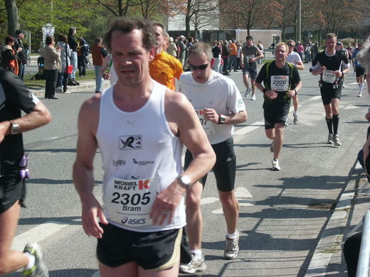 Marathon Hamburg 2010: Lufergruppe City Nord Startnummer 2305