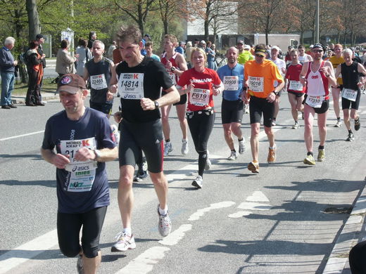 Marathon Hamburg 2010: Lufergruppe City Nord Startnummern 14814 F619