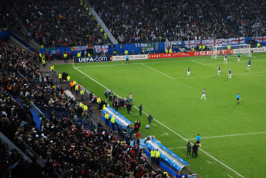 Spielerhaufen nach Siegtreffer fr Madrid