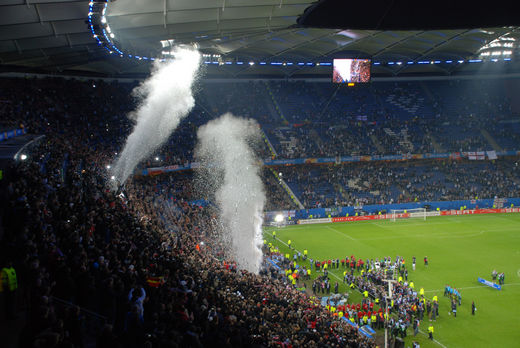 Konfettiregen fr den Europacupsieger Atletico Madrid