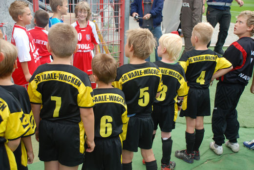 Einlaufkinder vom SG Vaale-Wacken