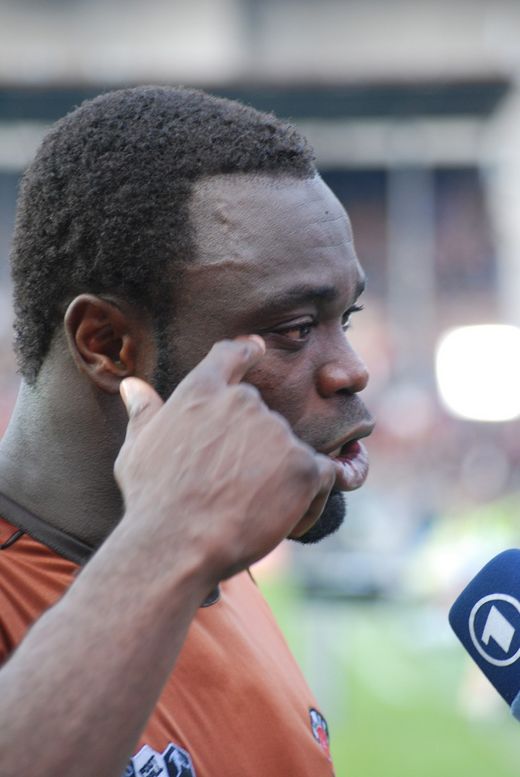 Gerald Asamoah beim Interview