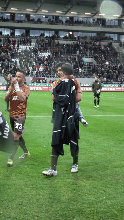 Naki und Zambrano