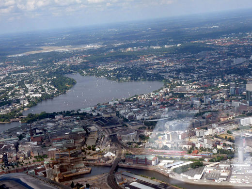 Ein Luftbild der Alster