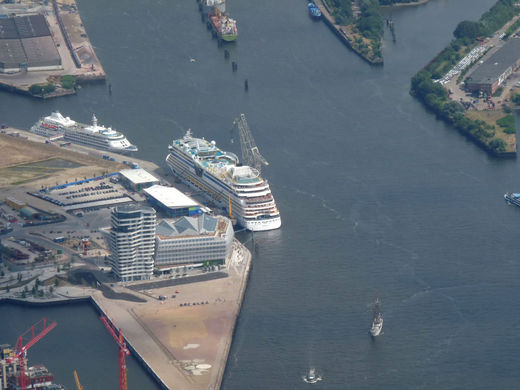 Das Kreuzfahrschiff Aida am Kreuzfahrterminal