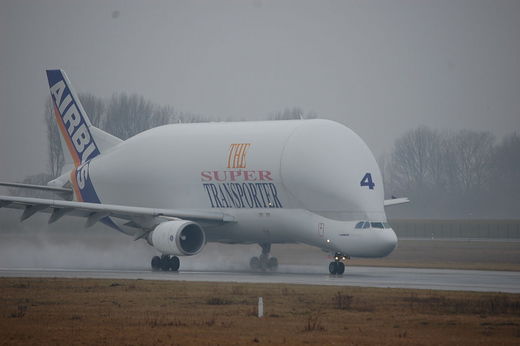 Airbus Guggi beim Start , Aufnahme Anf. Febr. 2011