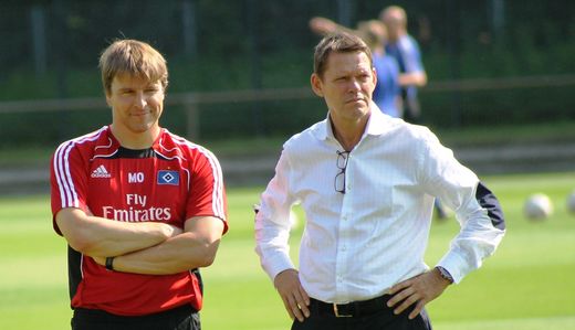 Michael Oenning und Sportchef Arnesen