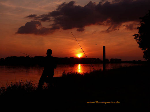 Sonnenuntergang an der Sder-Elbe