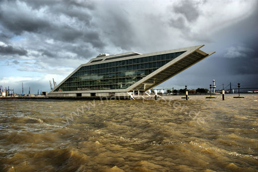 Dockland in der Flut