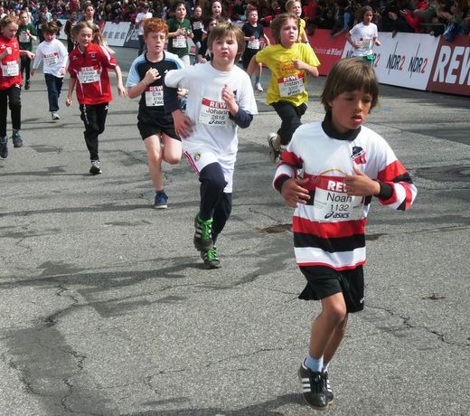 Das Zehntel Haspa-Hamburg-Marathon Jugendlauf