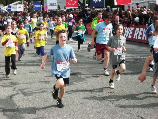 Das Zehntel Haspa-Hamburg-Marathon Jugendlauf