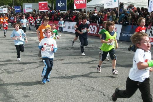 Das Zehntel Haspa-Hamburg-Marathon Jugendlauf