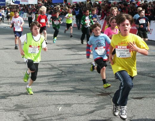 Das Zehntel Haspa-Hamburg-Marathon Jugendlauf