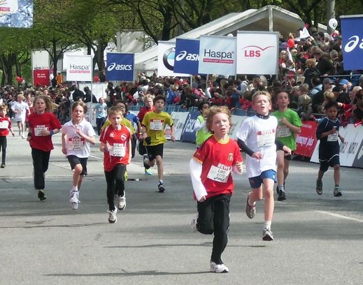 Das Zehntel Haspa-Hamburg-Marathon Jugendlauf