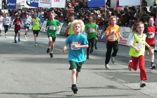 Das Zehntel Haspa-Hamburg-Marathon Jugendlauf