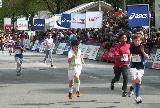 Das Zehntel Haspa-Hamburg-Marathon Jugendlauf