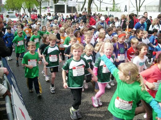 Das Zehntel Haspa-Hamburg-Marathon Jugendlauf