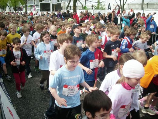 Das Zehntel Haspa-Hamburg-Marathon Jugendlauf