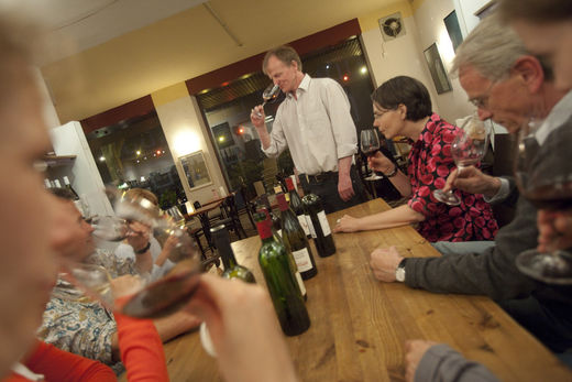 Khne Lage Bistro und Weinhandlung 