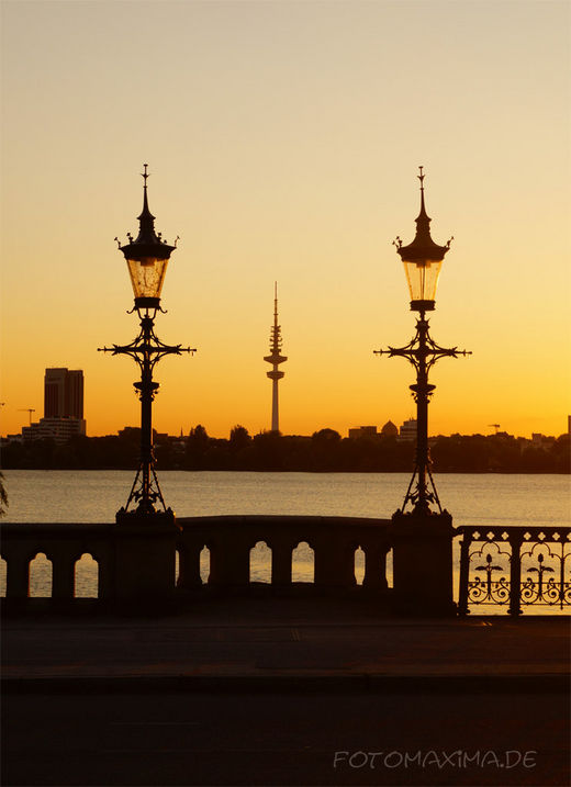 Auenalster und Laternen Romantik